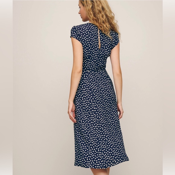 Reformation FAUNA DRESS. Size 6. - Picture 3 of 9